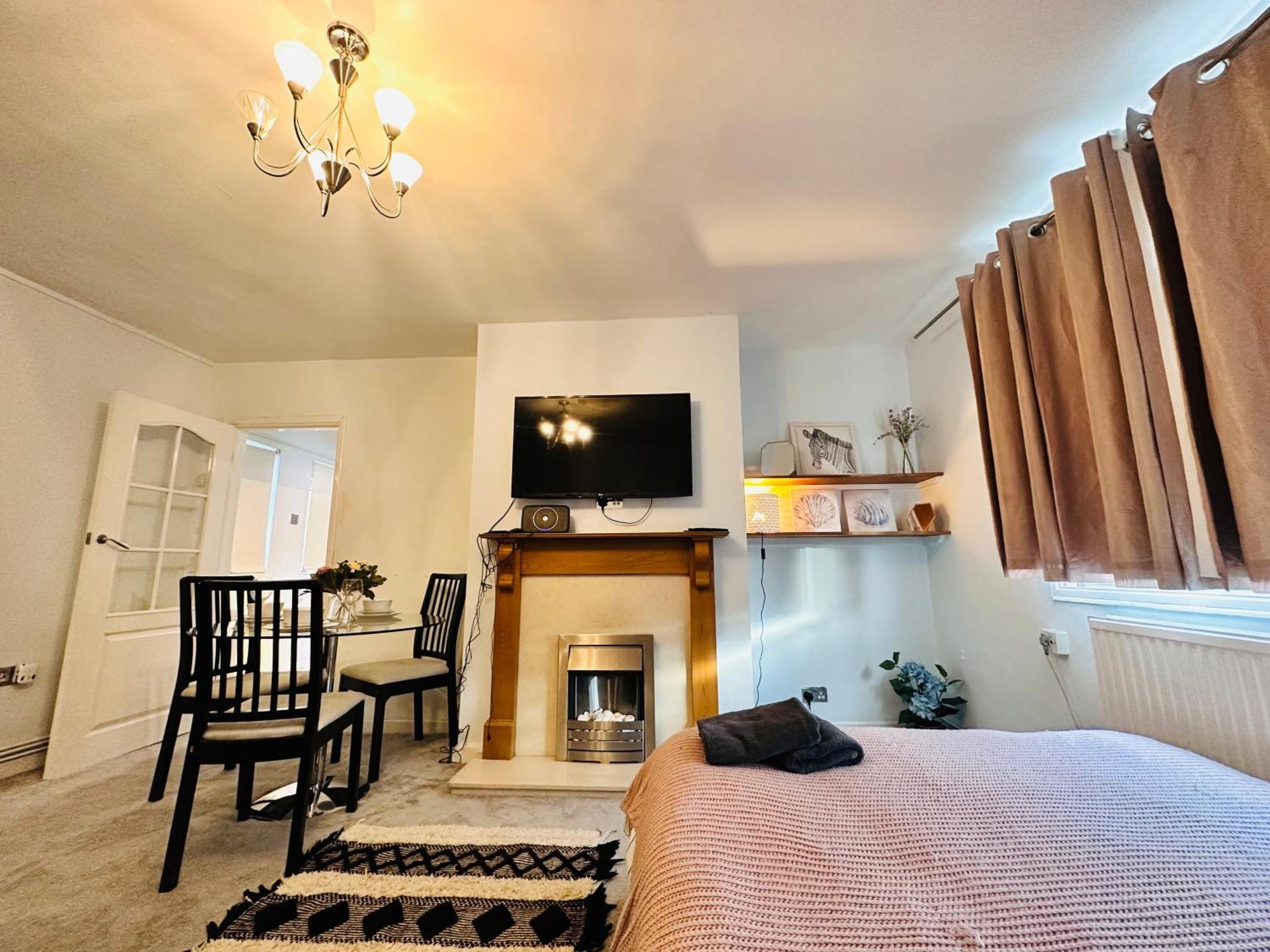 Victoria Family Apartment In Central לונדון מראה חיצוני תמונה